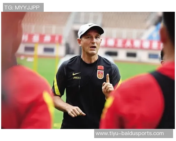 71岁前国足主帅伊万正式宣布退休:足球人生的传奇落幕 71岁前国足主帅伊万正式宣布退休:足球人生的传奇落幕