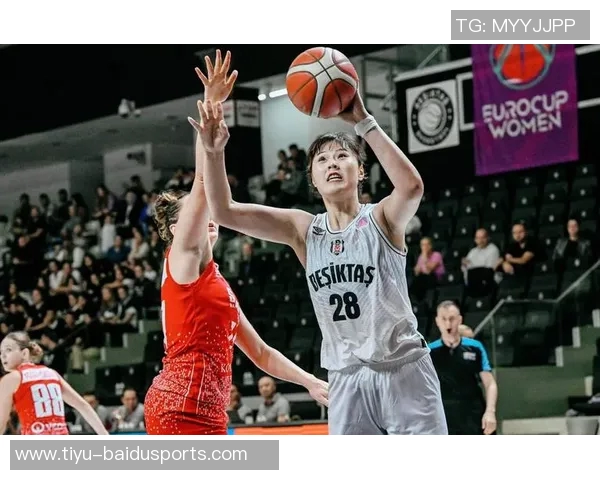 李月汝首发10+15篮板创新高飞翼主场击败梦想 李月汝首发10+15篮板创新高飞翼主场击败梦想